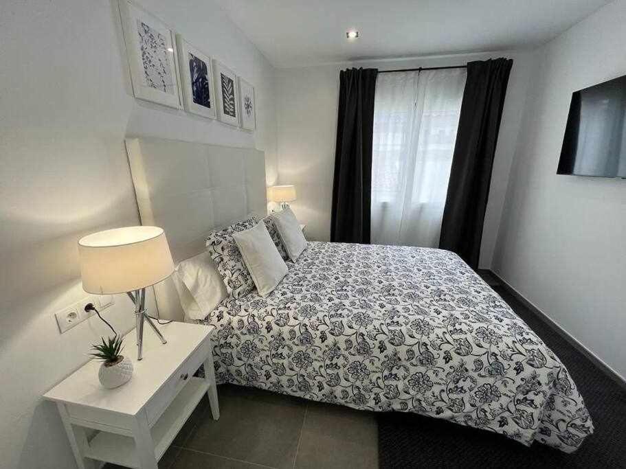 XX D Apartamentos Morales & Arnal Ronda Luaran gambar